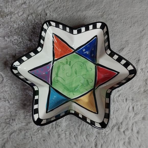 Party Hanukkah by Jay Colorful Ceramic Star shaped Bowl - Picture 3 of 5